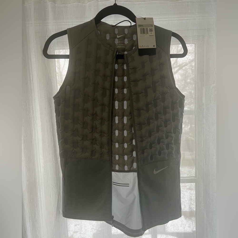 NIKE thermafit running vest